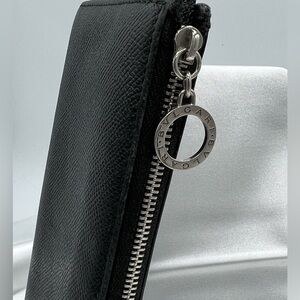 BULGARI Long Zip Leather Wallet